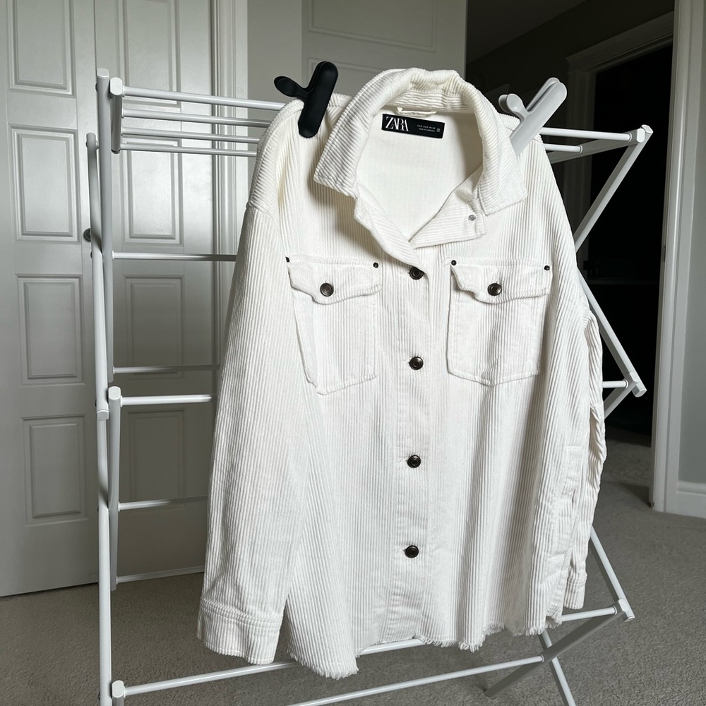 ZARA WHITE CORDUROY SHACKET